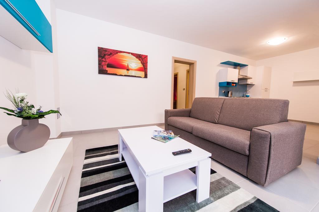 Blue Sky Apartments Rogoznica  Zewnętrze zdjęcie