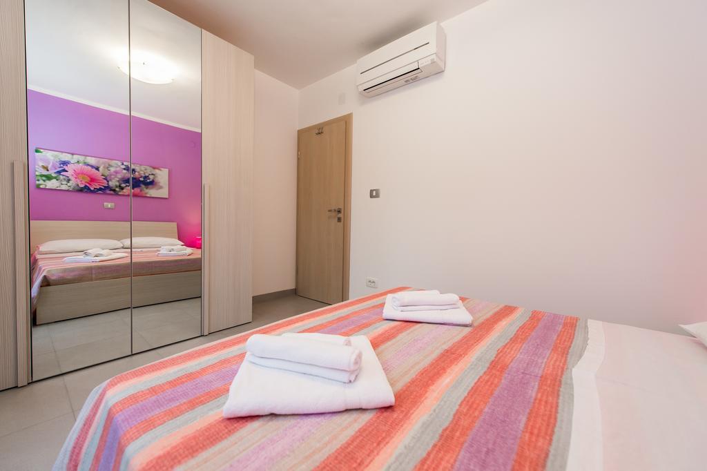 Blue Sky Apartments Rogoznica  Zewnętrze zdjęcie