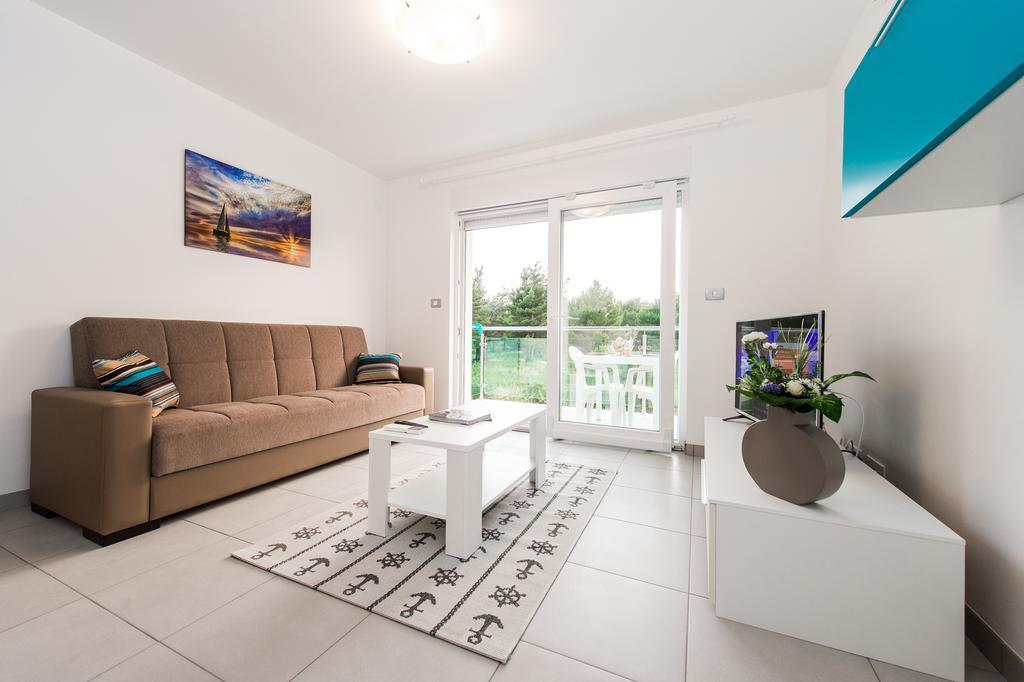 Blue Sky Apartments Rogoznica  Zewnętrze zdjęcie