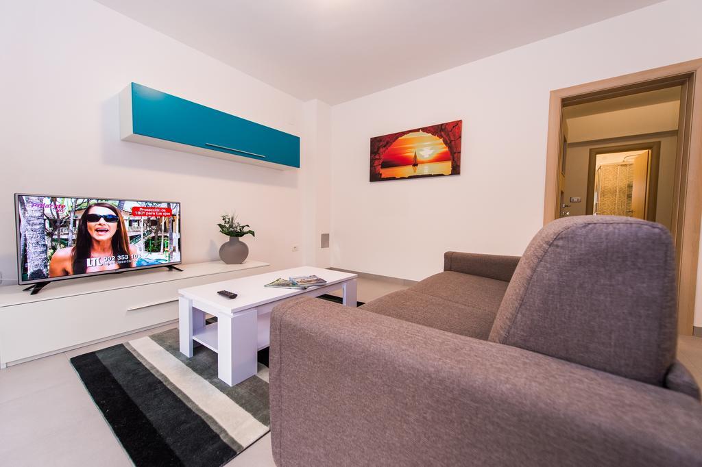 Blue Sky Apartments Rogoznica  Zewnętrze zdjęcie