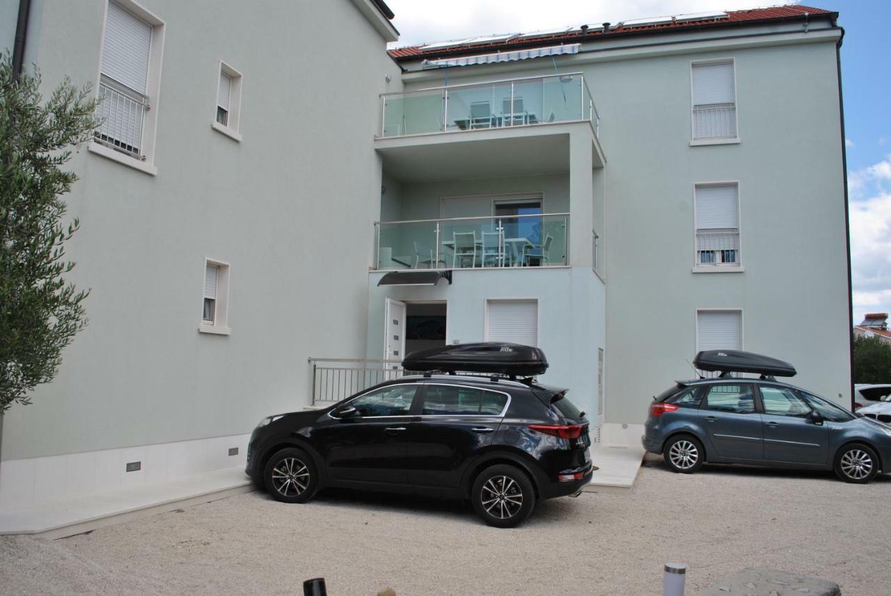 Blue Sky Apartments Rogoznica  Zewnętrze zdjęcie